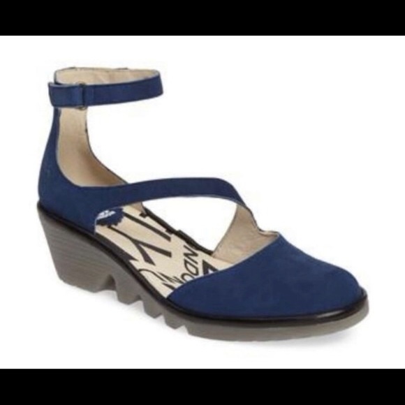 fly london wide width